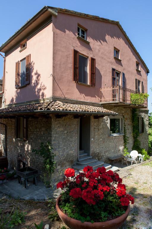 Bacialupo Foresteria Montecalvo Versiggia Bagian luar foto